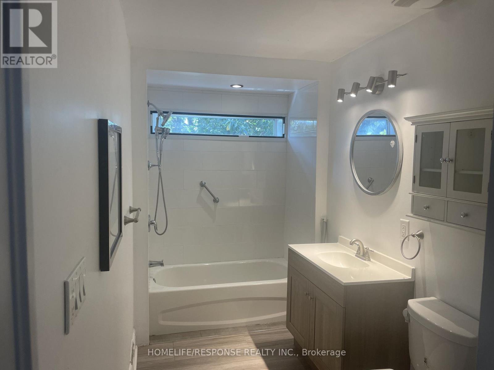 104 Francis Street, Hamilton, Ontario  L8L 3V5 - Photo 13 - X12648270