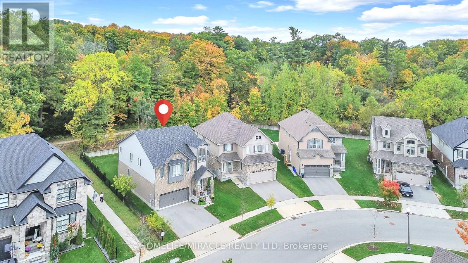 79 Elmbank Trail, Kitchener, Ontario  N2R 0H1 - Photo 4 - X12648312