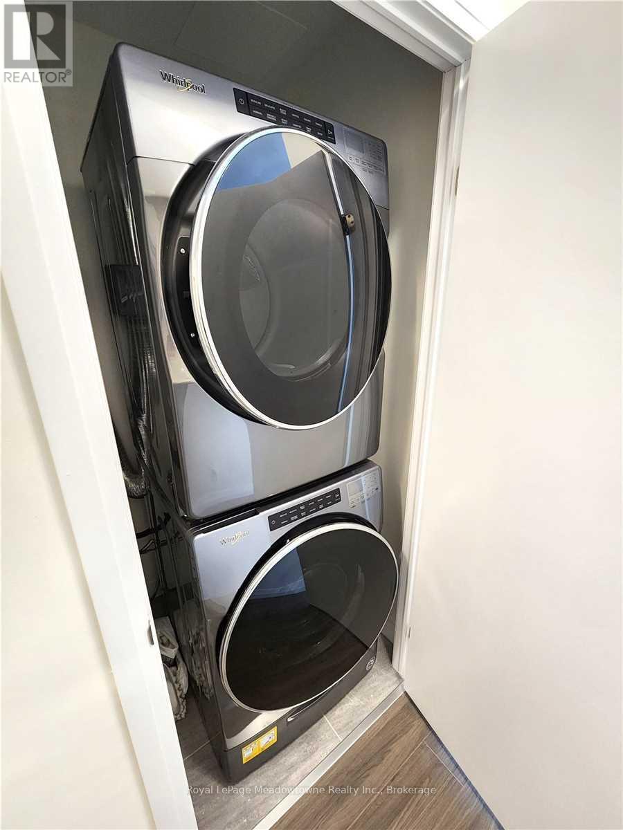 1605 - 104 Garment Street, Kitchener, Ontario  N2G 0C8 - Photo 15 - X12648376