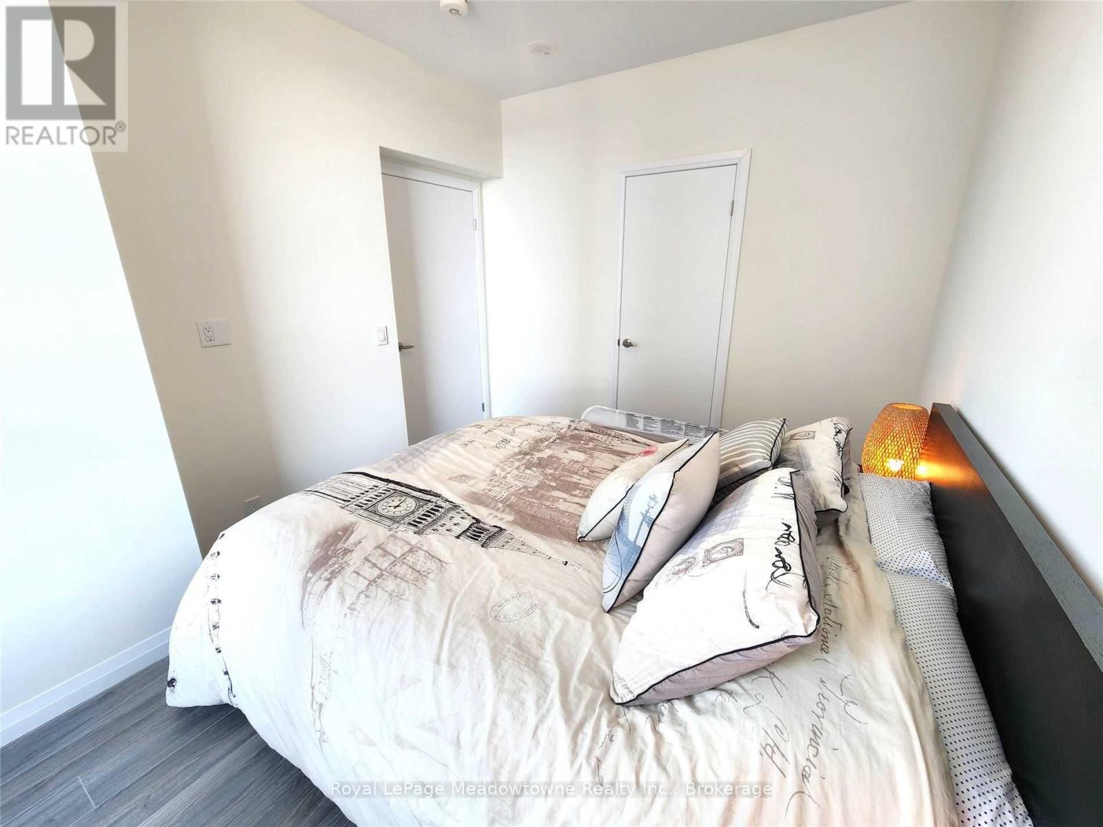 1605 - 104 Garment Street, Kitchener, Ontario  N2G 0C8 - Photo 9 - X12648376