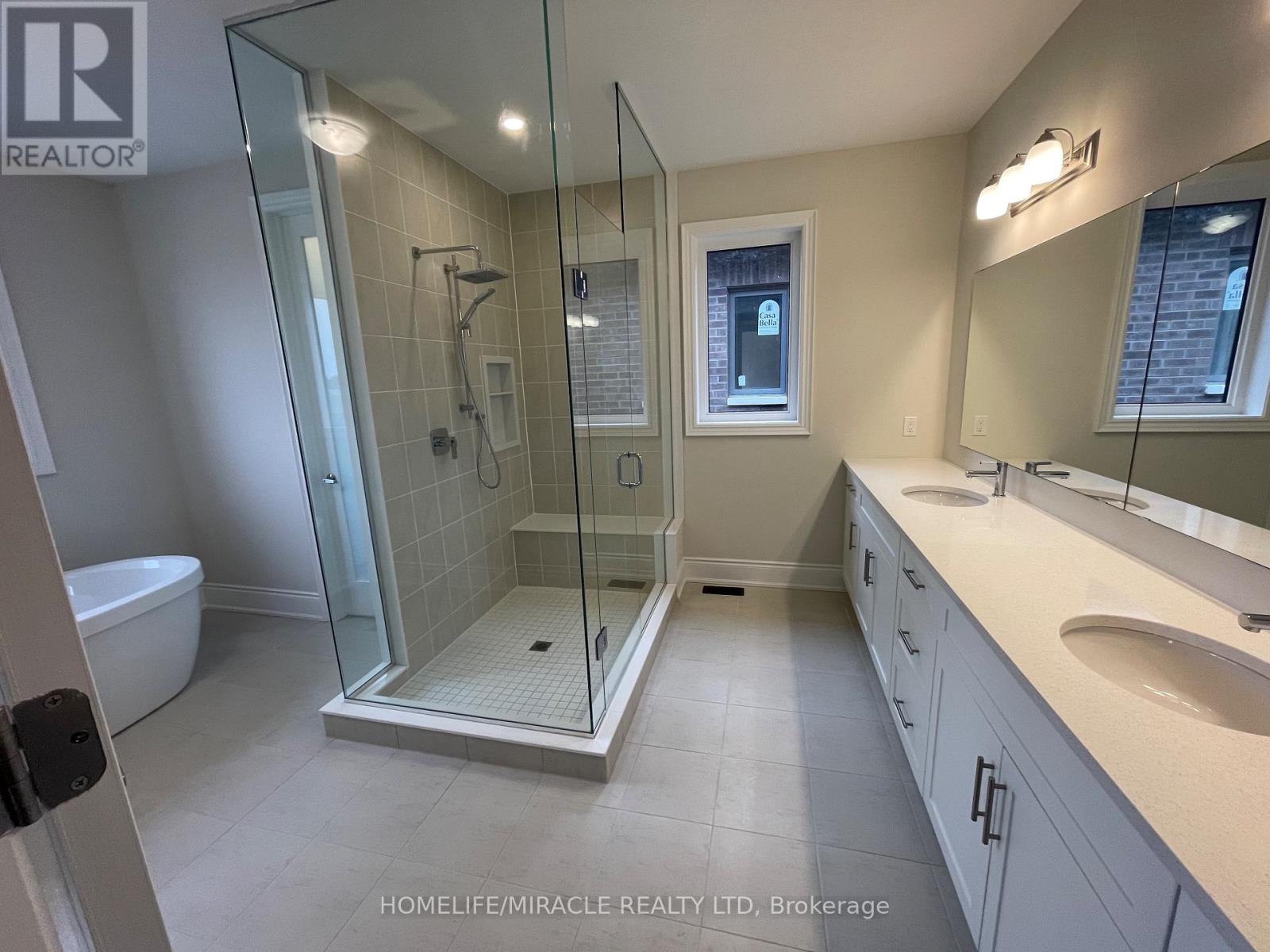 1228 Queens Plate Road, Oakville, Ontario  L6M 5M3 - Photo 21 - W12647850