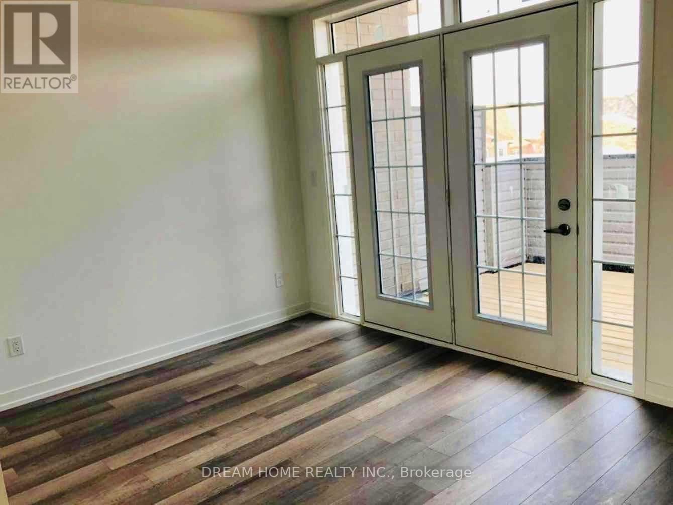 7 Heswall Lane, Newmarket, Ontario  L3Y 0E1 - Photo 9 - N12615160