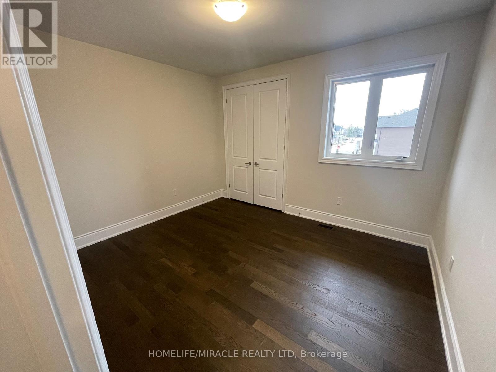 1228 Queens Plate Road, Oakville, Ontario  L6M 5M3 - Photo 27 - W12647850