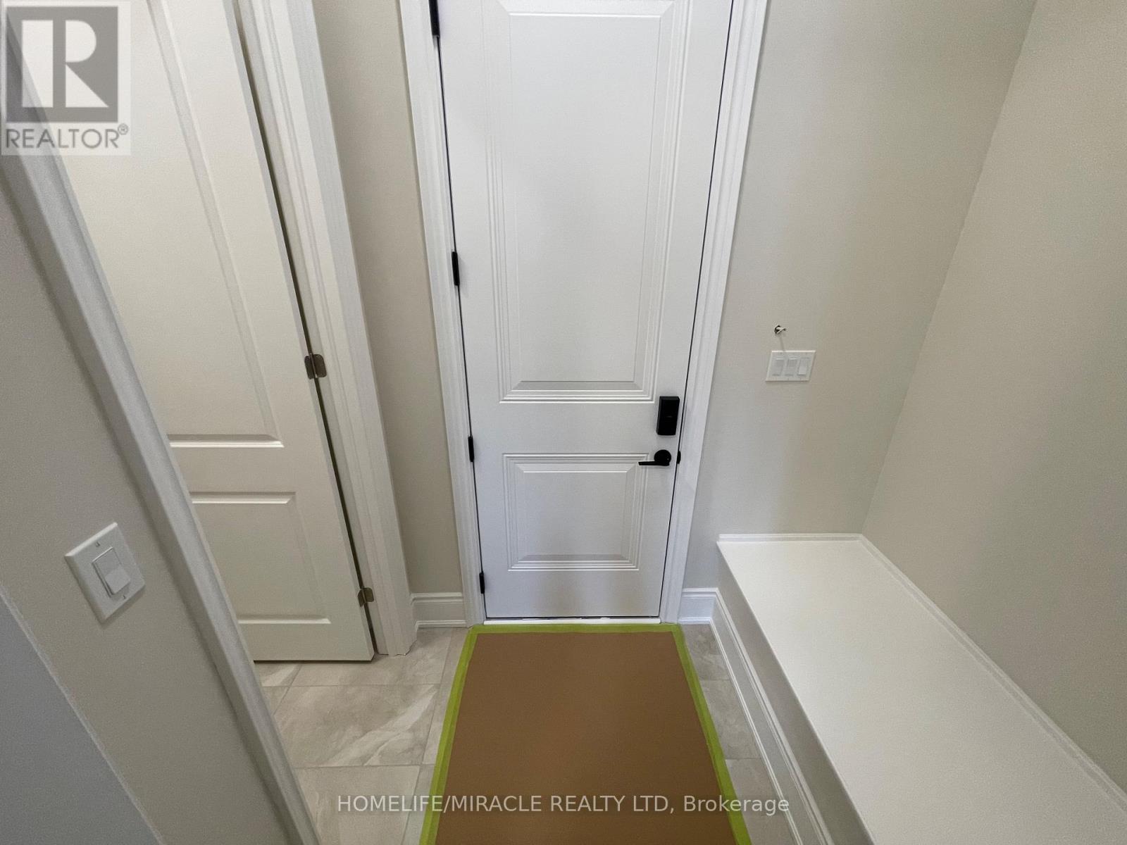 1228 Queens Plate Road, Oakville, Ontario  L6M 5M3 - Photo 16 - W12647850