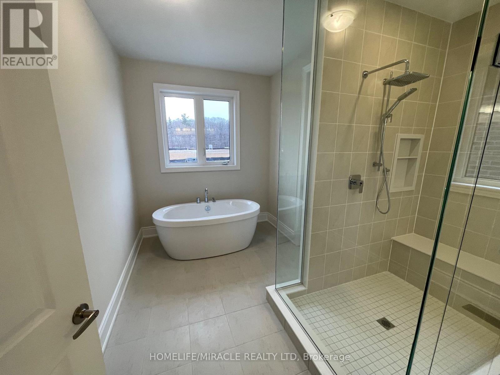 1228 Queens Plate Road, Oakville, Ontario  L6M 5M3 - Photo 23 - W12647850