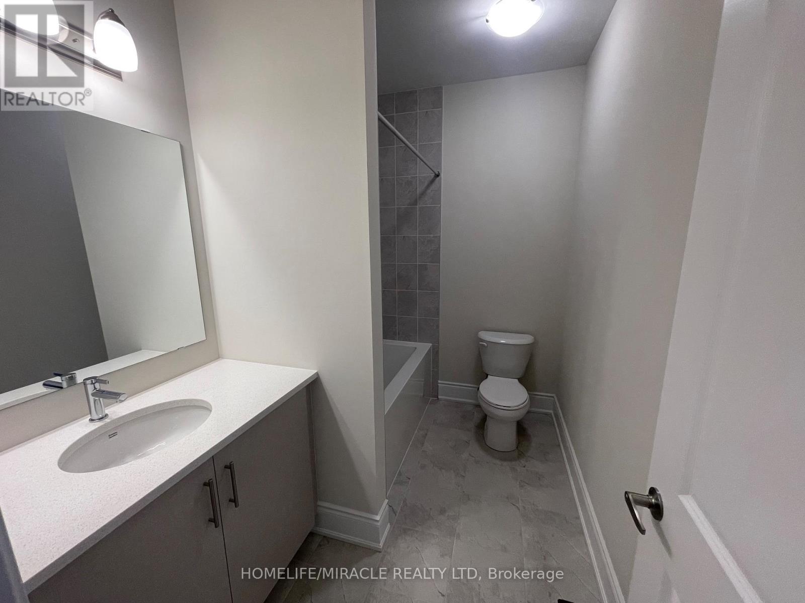 1228 Queens Plate Road, Oakville, Ontario  L6M 5M3 - Photo 28 - W12647850