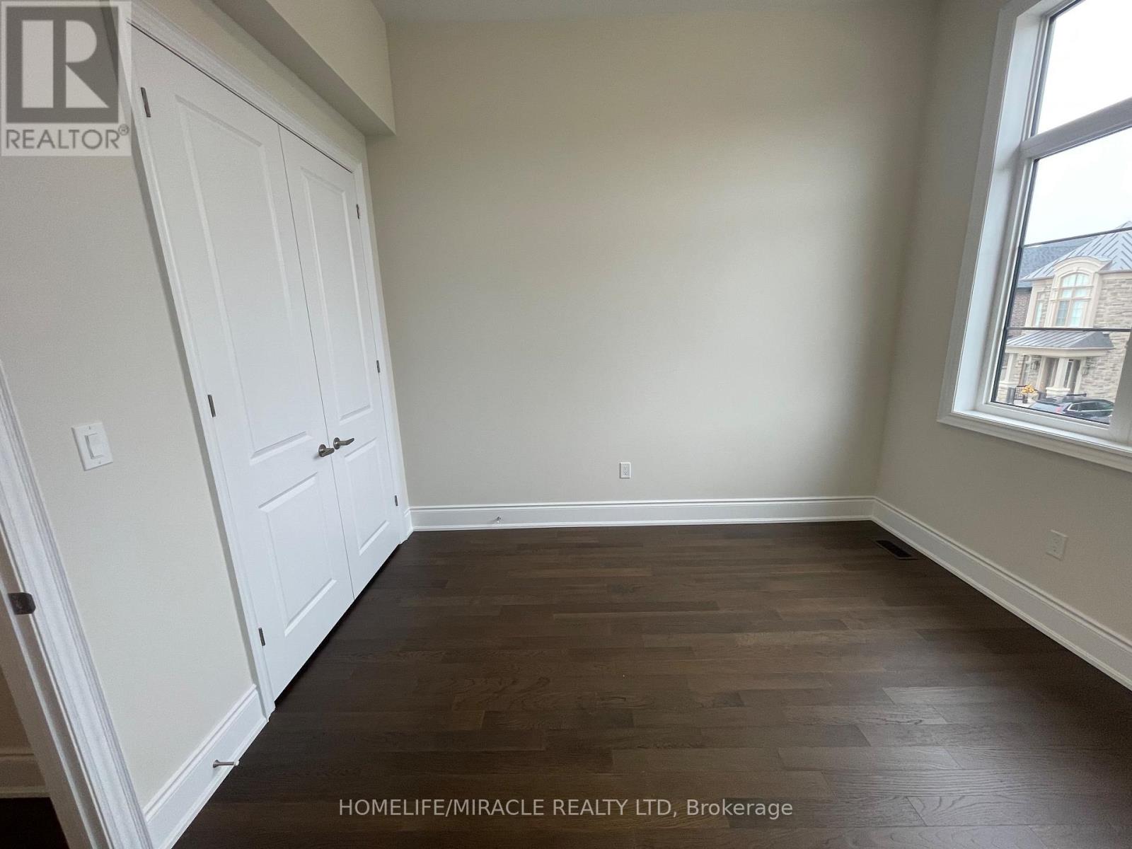 1228 Queens Plate Road, Oakville, Ontario  L6M 5M3 - Photo 39 - W12647850