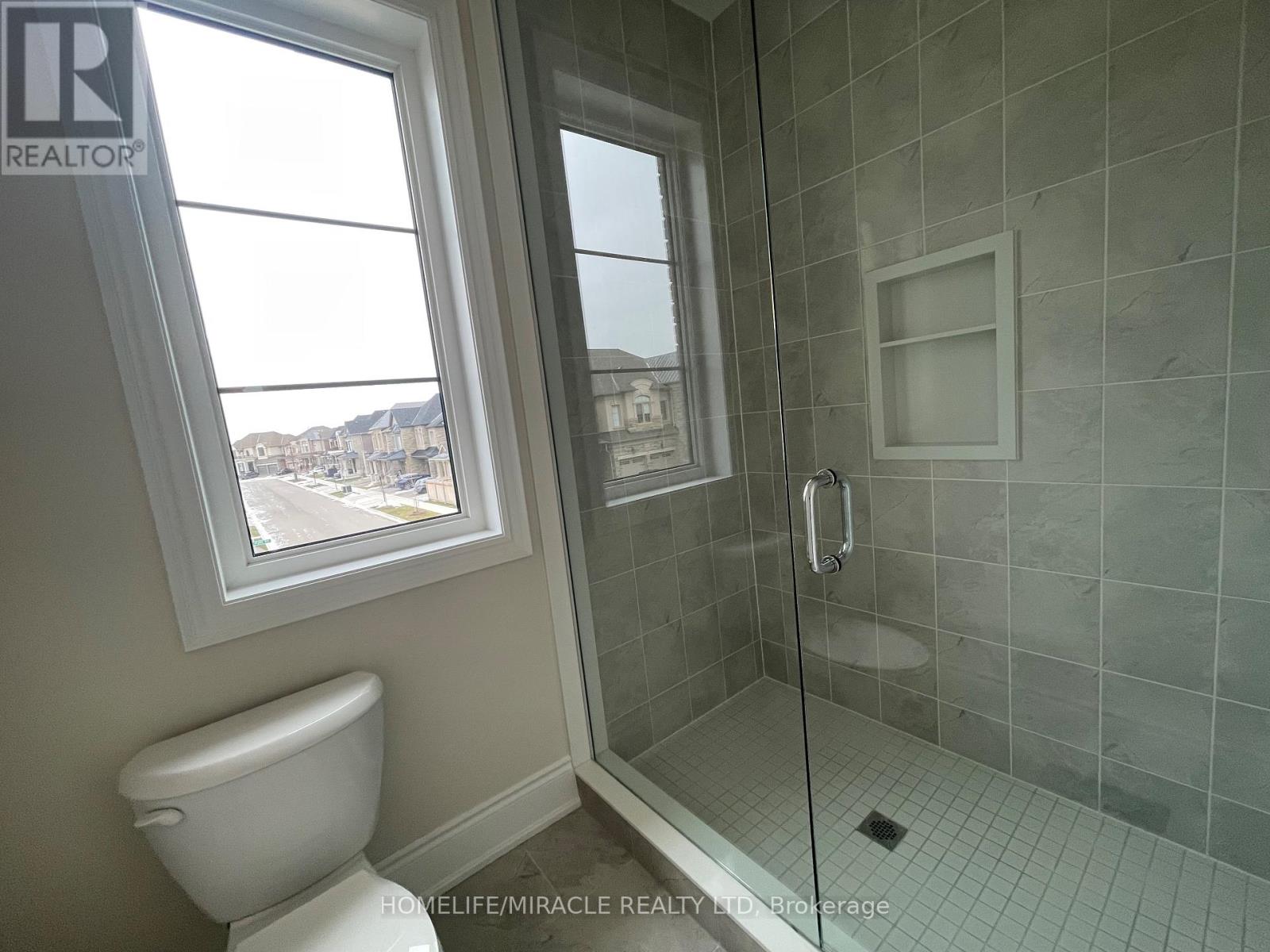 1228 Queens Plate Road, Oakville, Ontario  L6M 5M3 - Photo 35 - W12647850