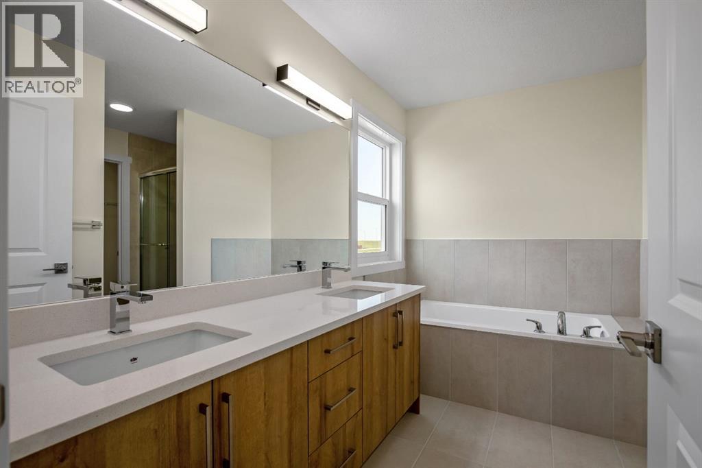 585 Corner Meadows Way Ne, Calgary, Alberta  T3N 2C5 - Photo 18 - A2269676