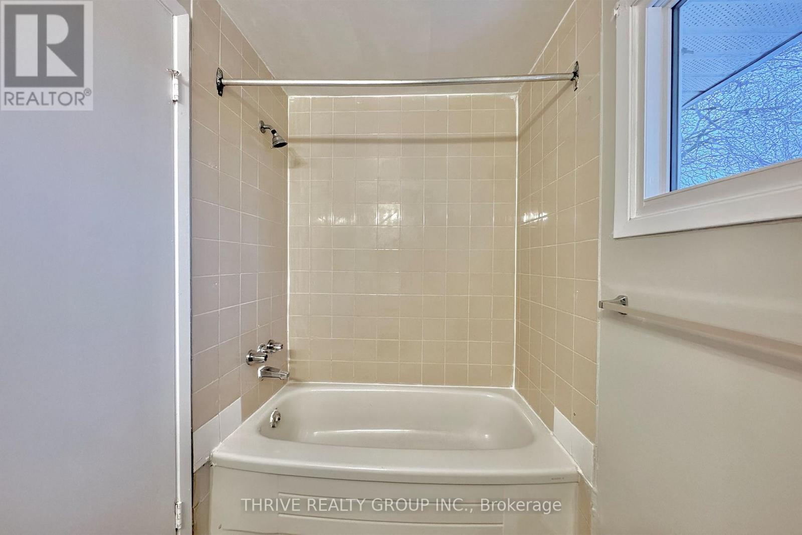 52 - 595 Third Street, London East, Ontario  N5V 4A1 - Photo 11 - X12648356