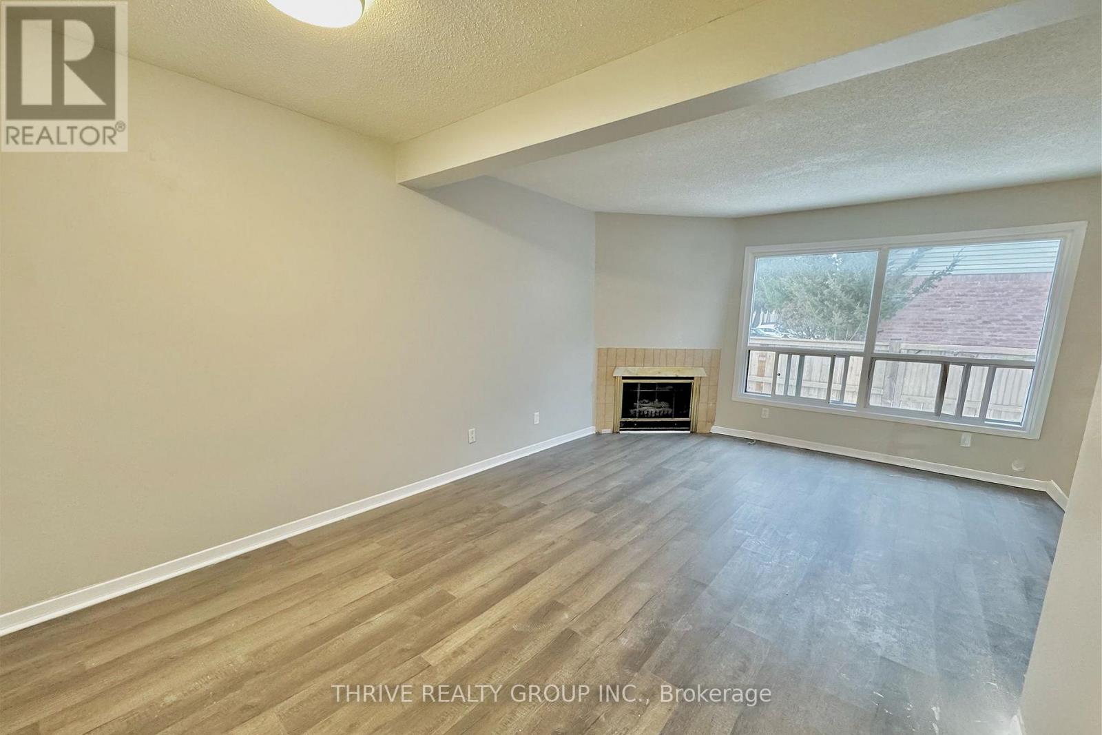 52 - 595 Third Street, London East, Ontario  N5V 4A1 - Photo 3 - X12648356