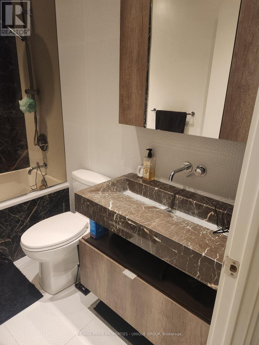 4510 - 11 Yorkville Avenue, Toronto, Ontario  M4W 0B7 - Photo 13 - C12643954