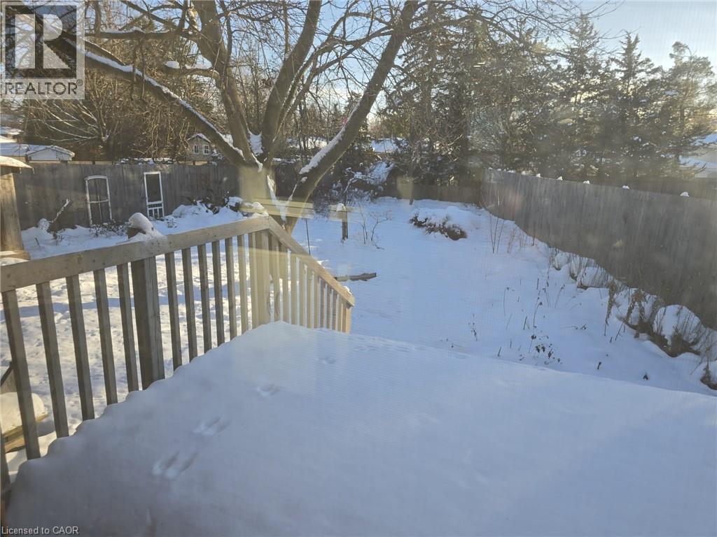 593 Mount Anne Drive, Waterloo, Ontario  N2L 4W6 - Photo 7 - 40794812