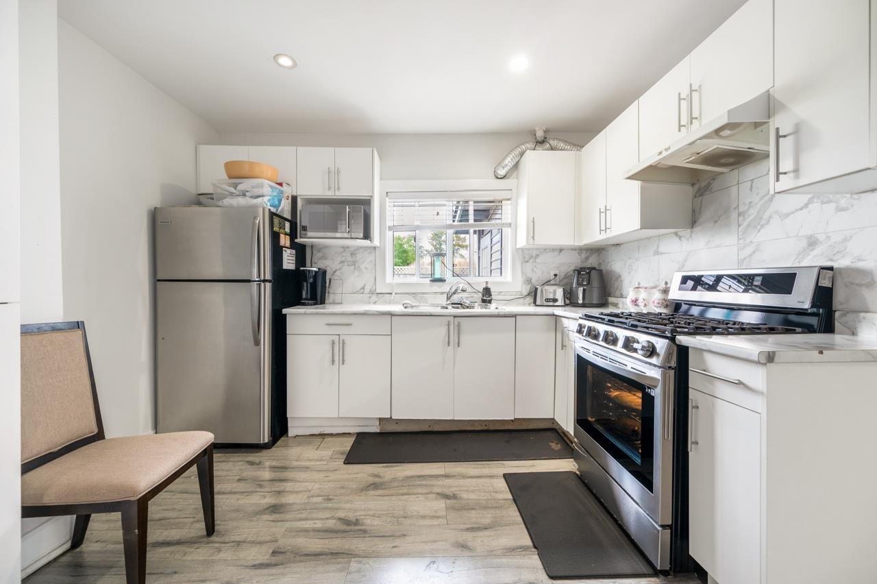 3936 176 Street, Surrey, British Columbia  V3Z 1C4 - Photo 8 - C8074722