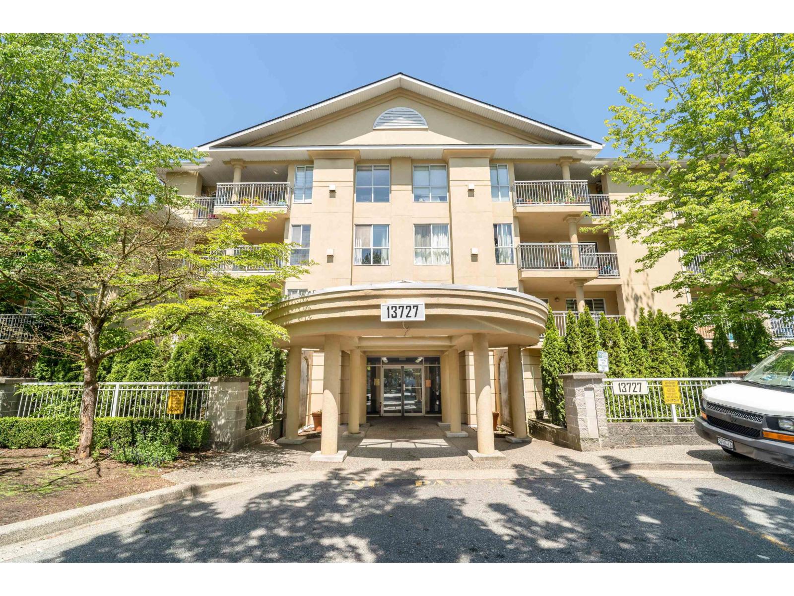 102 13727 74 AVENUE, Surrey, British Columbia