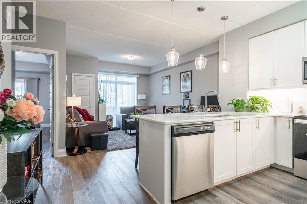 610 Farmstead Drive Unit# 118, Milton, Ontario  L9T 8X5 - Photo 2 - 40794951