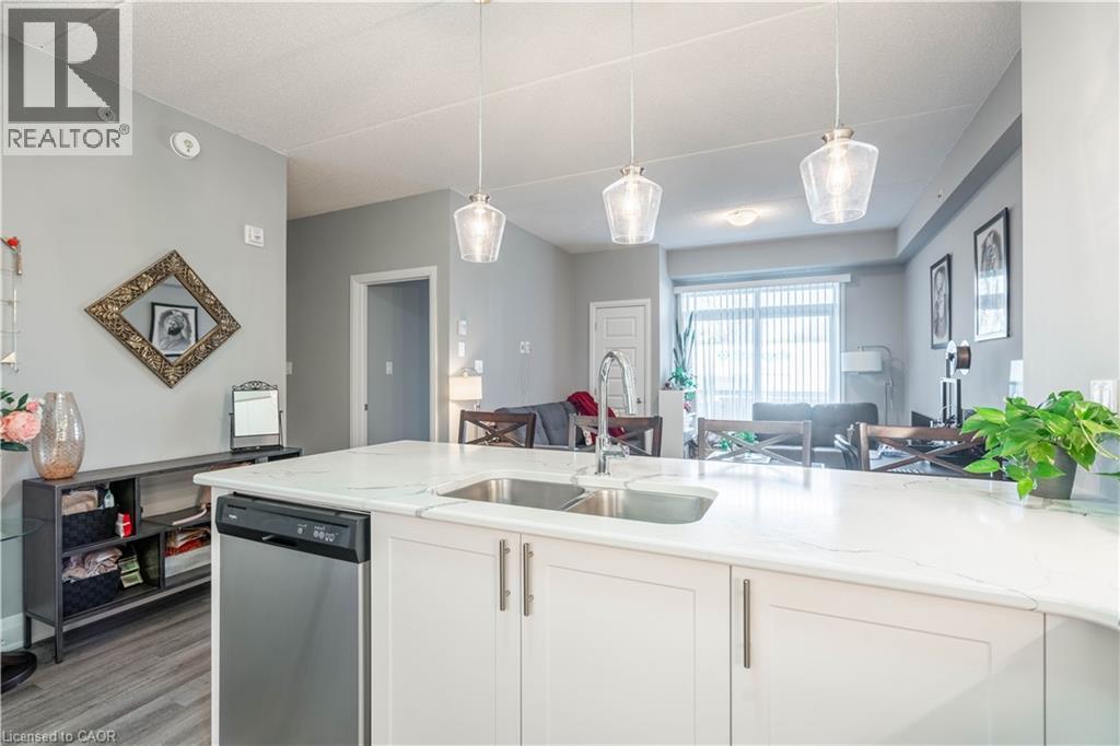 610 Farmstead Drive Unit# 118, Milton, Ontario  L9T 8X5 - Photo 8 - 40794951