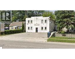 561 PARK AVENUE, Chatham, Ontario