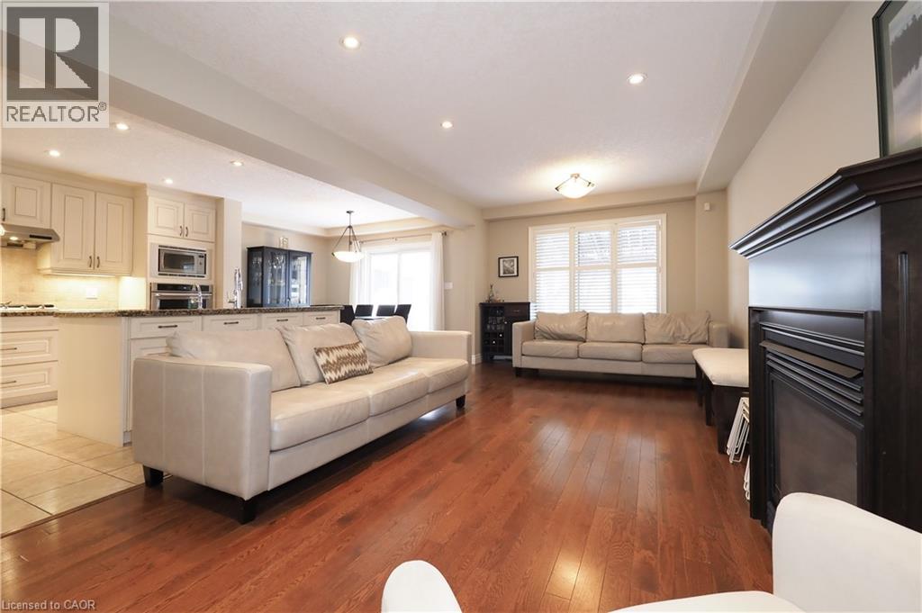 33 Huck Crescent, Kitchener, Ontario  N2N 3N8 - Photo 10 - 40794177