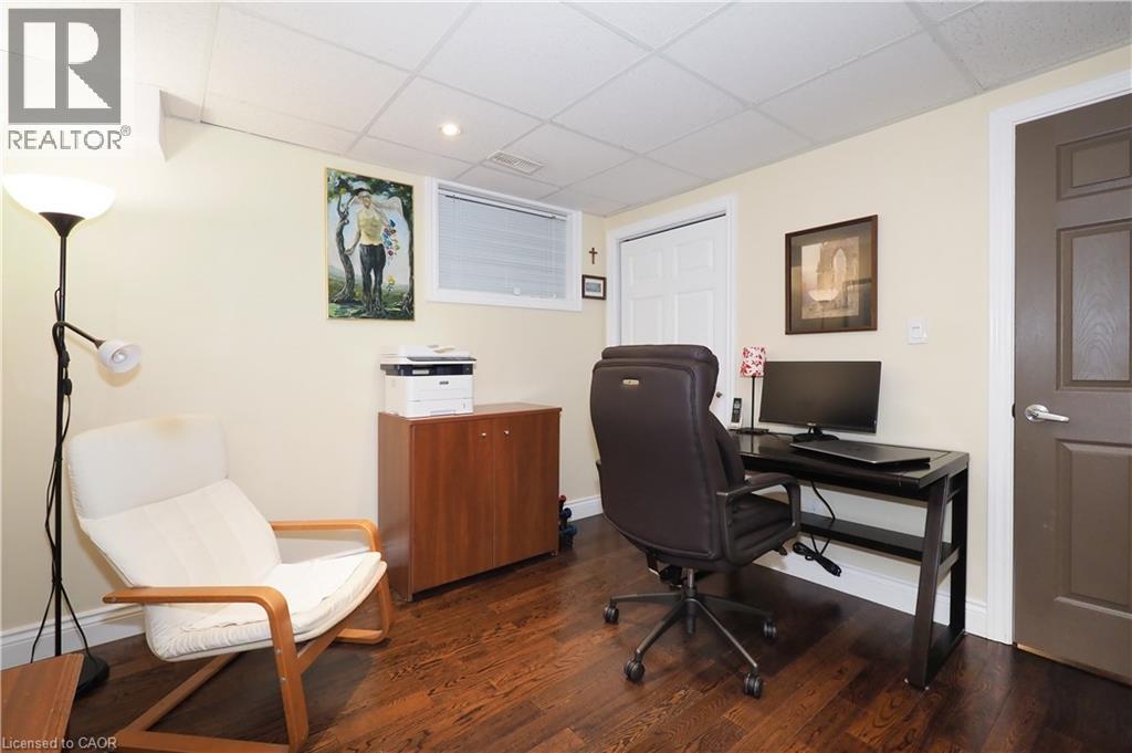 33 Huck Crescent, Kitchener, Ontario  N2N 3N8 - Photo 38 - 40794177