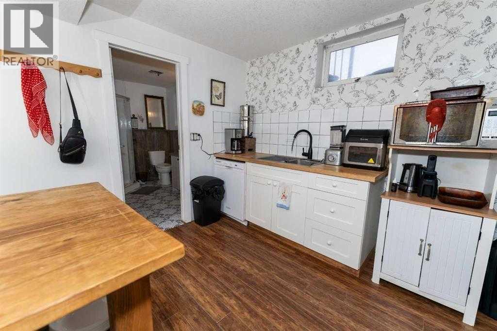 264169 Range Road 273, Kathyrn, Alberta  T0M 1E0 - Photo 34 - A2266846