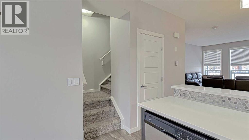 302, 70 Saddlestone Drive Ne, Calgary, Alberta  T3J 0W4 - Photo 14 - A2274977