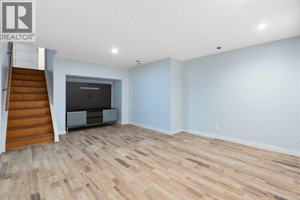 1447 Acadia Drive Se, Calgary, Alberta  T2J 5B1 - Photo 34 - A2275400