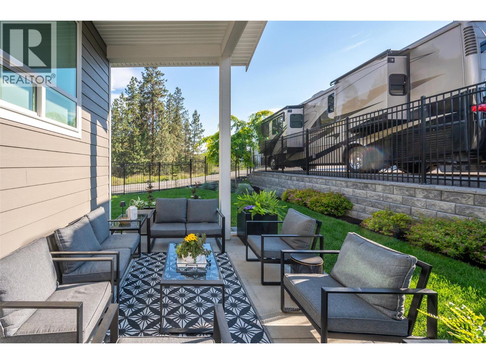 2749 Evergreen Drive, Penticton, British Columbia  V2A 2T1 - Photo 42 - 10371528