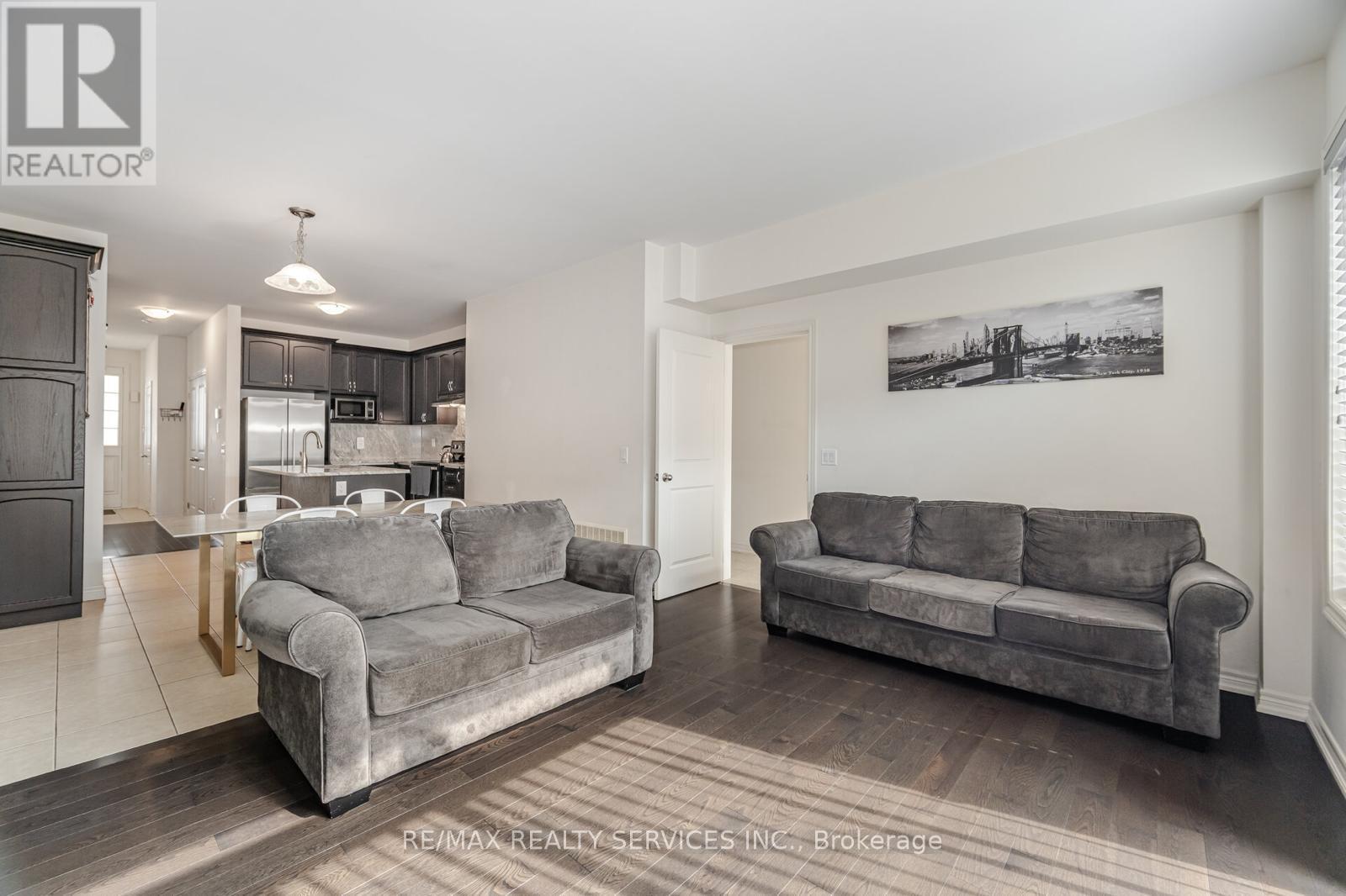 34 Pennycross Crescent, Brampton, Ontario  L7A 4M1 - Photo 14 - W12648372