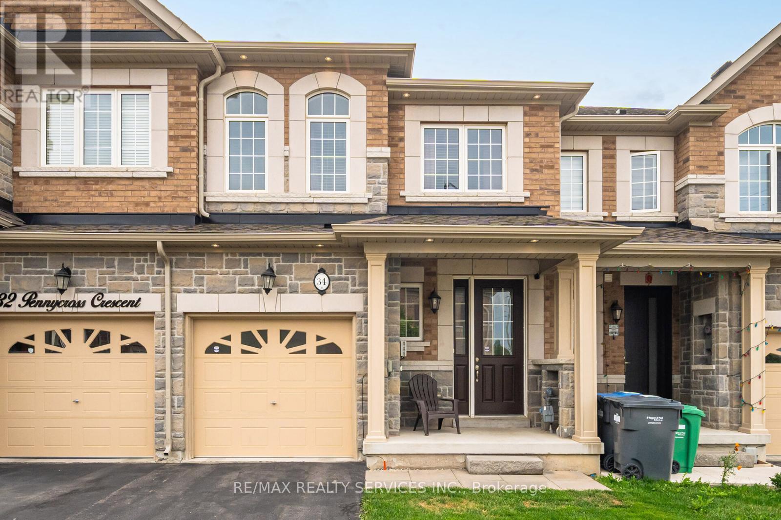 34 Pennycross Crescent, Brampton, Ontario  L7A 4M1 - Photo 6 - W12648372
