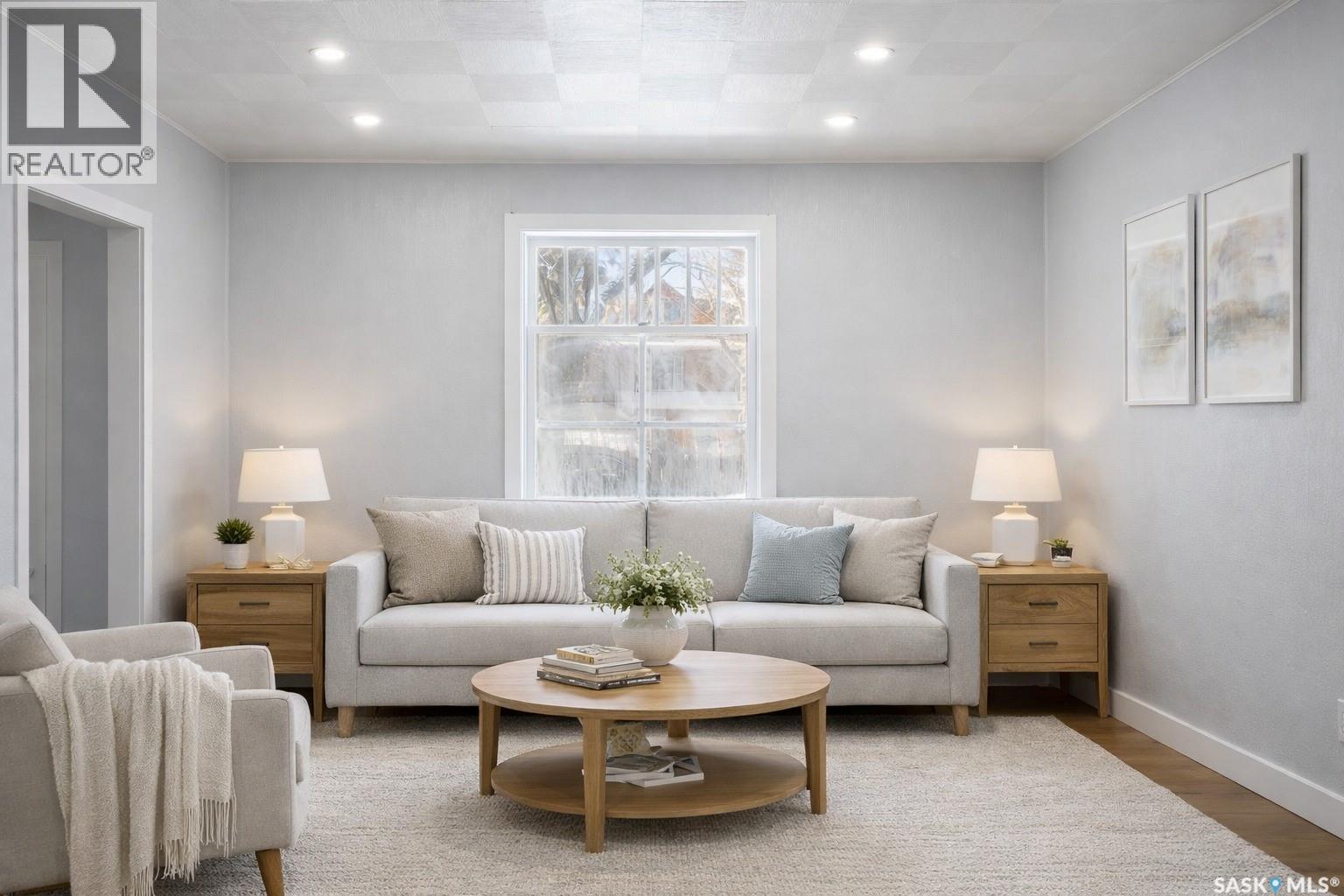 2111 Osler Street, Regina, Saskatchewan  S4P 1W7 - Photo 5 - SK025837