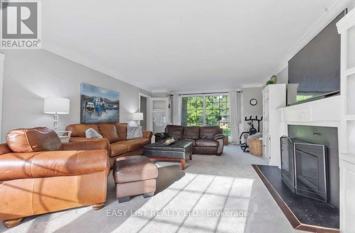 339 Sunset Drive, St. Thomas, Ontario  N5R 3C6 - Photo 12 - X12648370