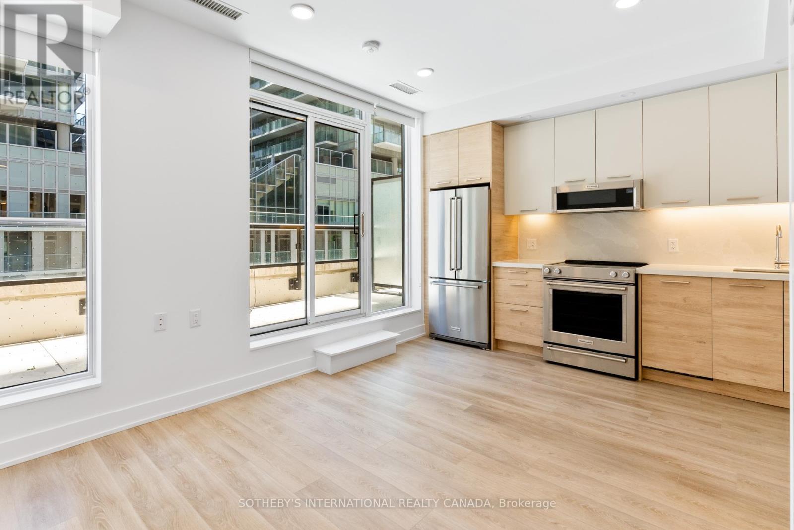 1508 - 200 REDPATH AVENUE, Toronto, Ontario