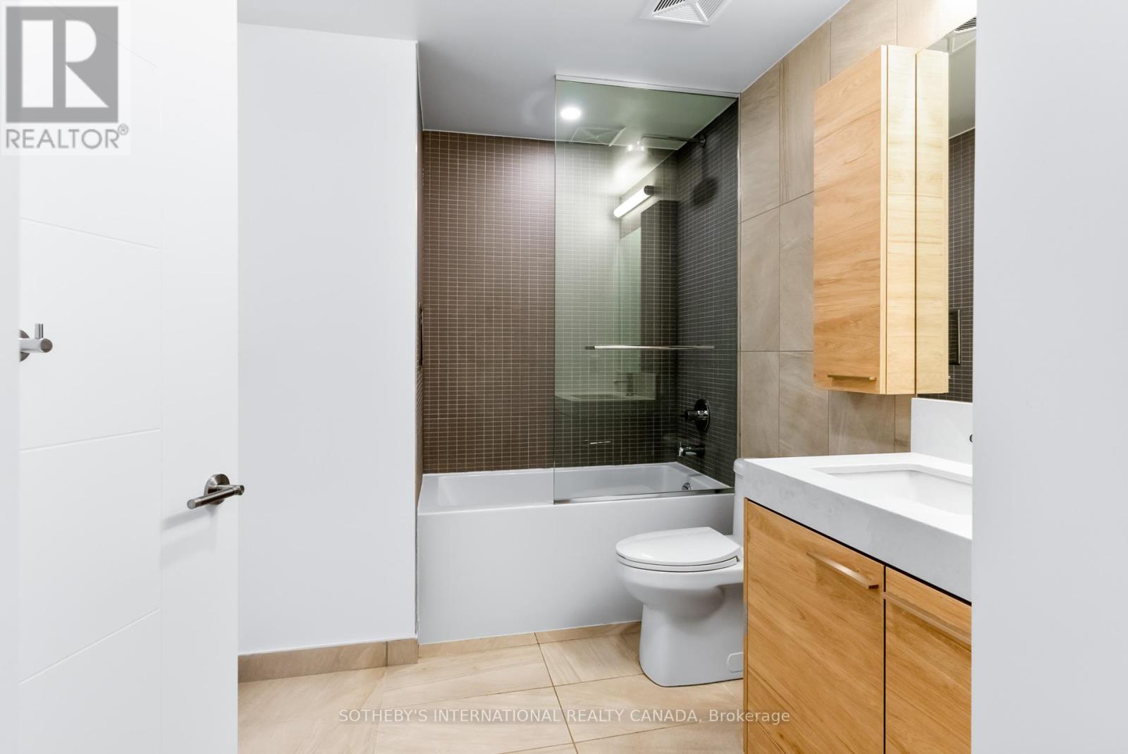 1508 - 200 Redpath Avenue, Toronto, Ontario  M4P 0E6 - Photo 10 - C12641110