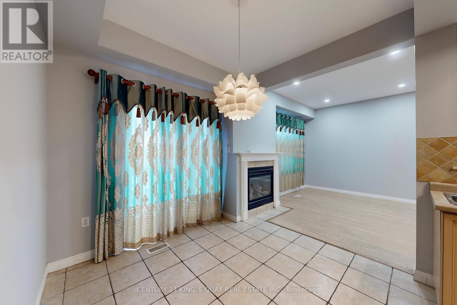 21 - 232 Stonehenge Drive, Hamilton, Ontario  L9K 1R5 - Photo 16 - X12640046