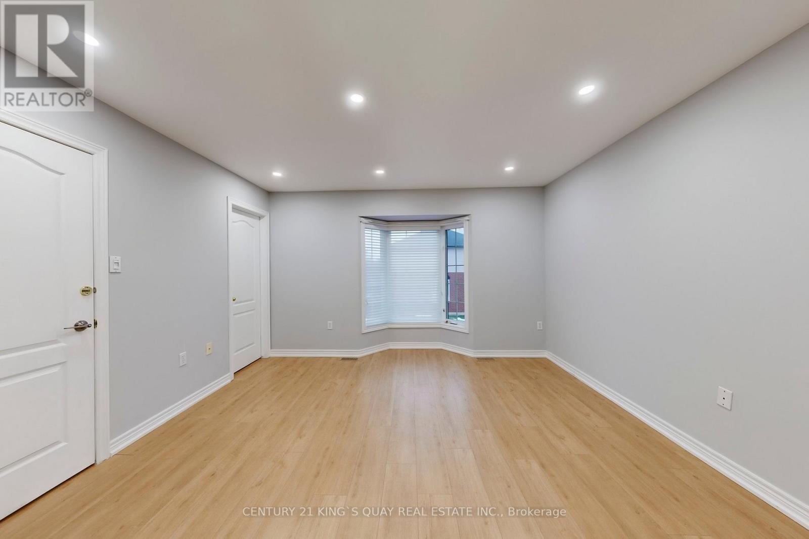 21 - 232 Stonehenge Drive, Hamilton, Ontario  L9K 1R5 - Photo 23 - X12640046