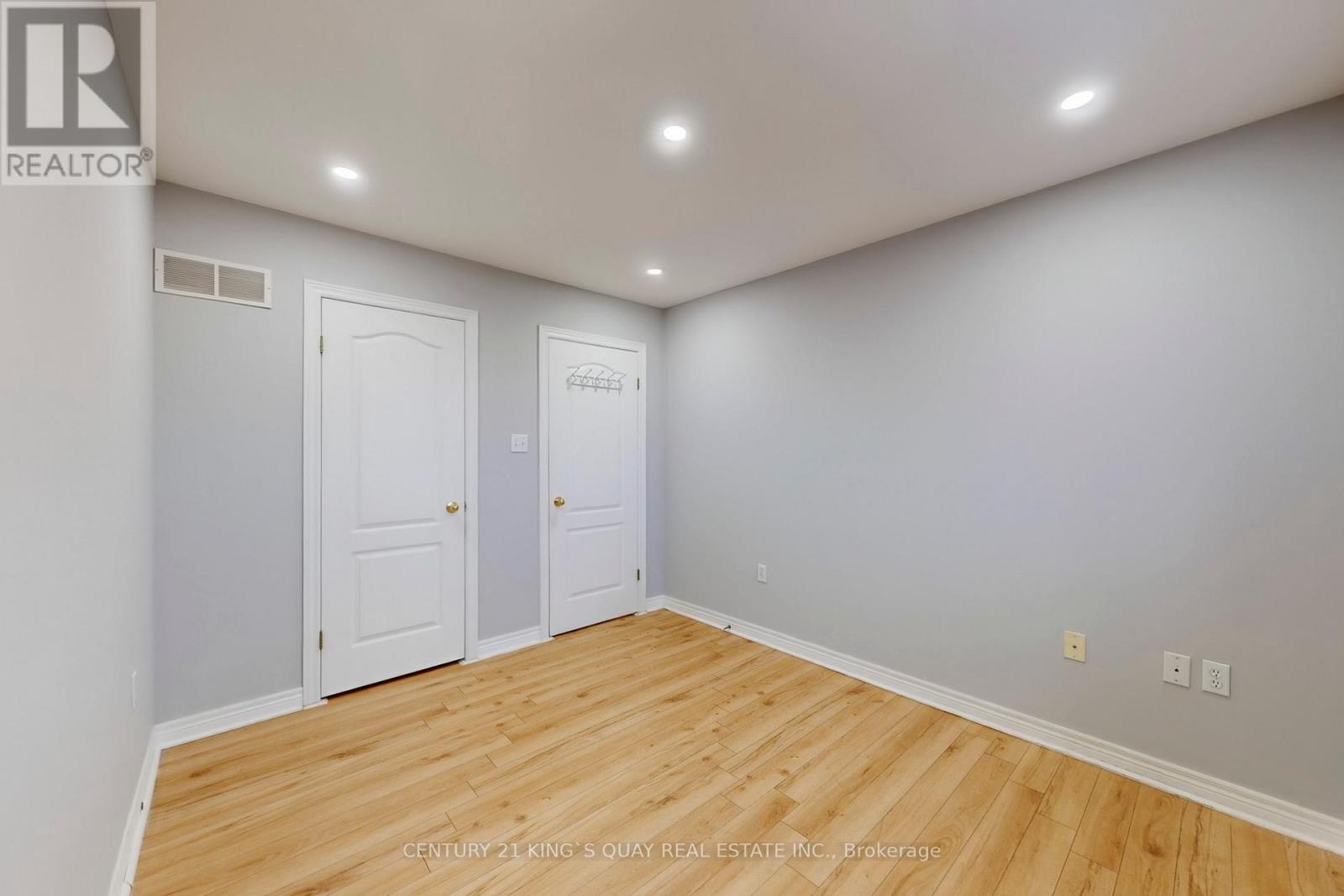 21 - 232 Stonehenge Drive, Hamilton, Ontario  L9K 1R5 - Photo 35 - X12640046