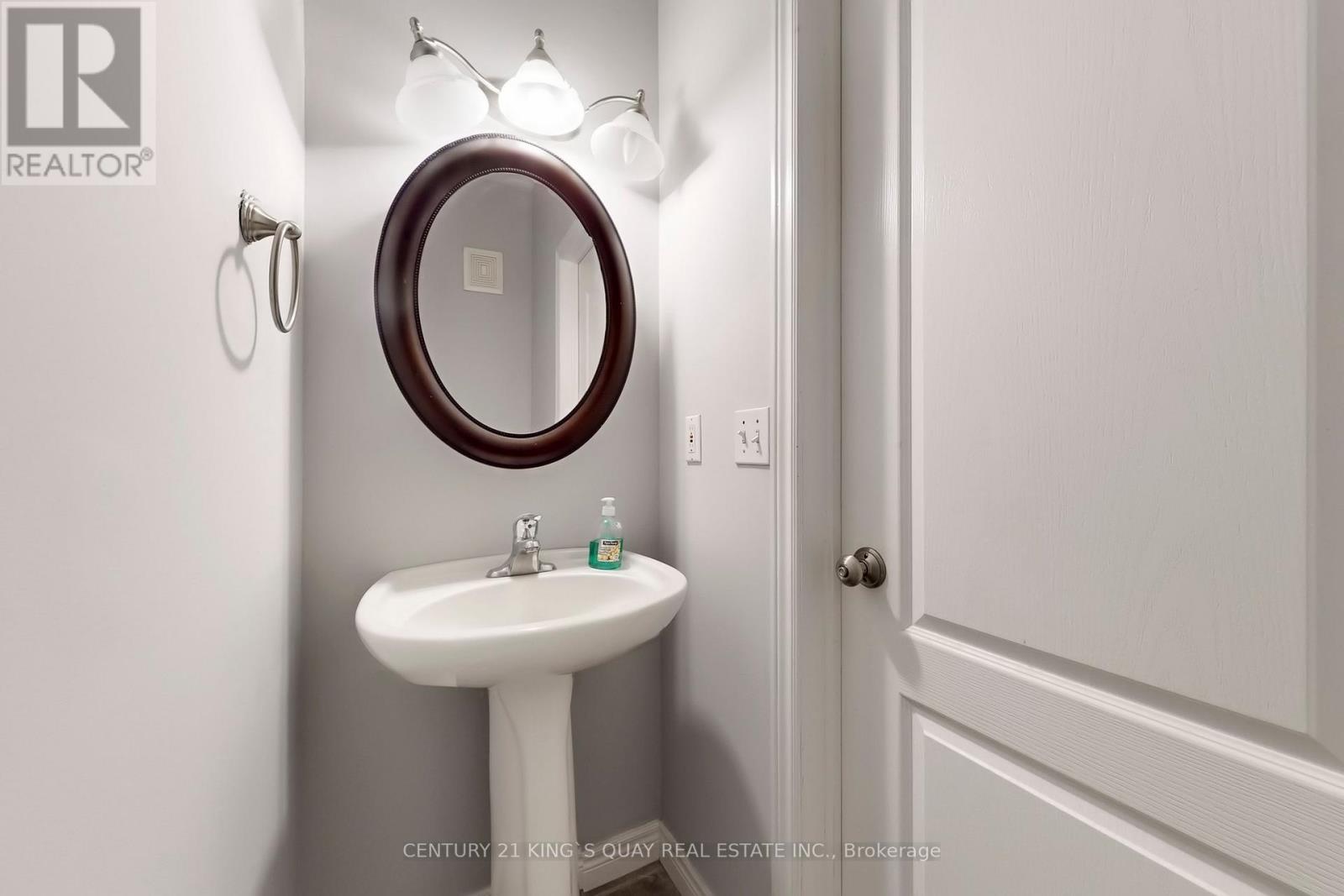 21 - 232 Stonehenge Drive, Hamilton, Ontario  L9K 1R5 - Photo 20 - X12640046