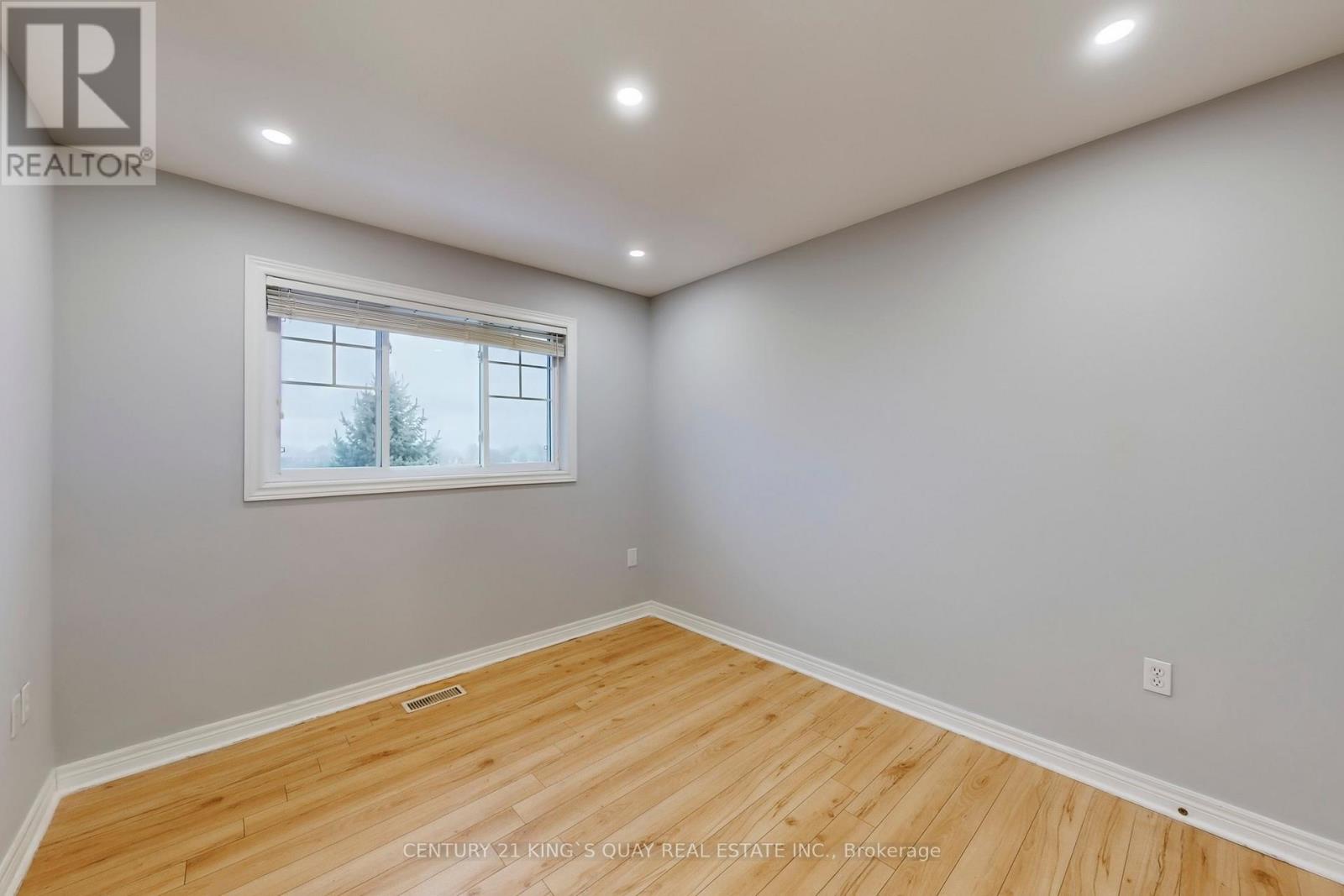 21 - 232 Stonehenge Drive, Hamilton, Ontario  L9K 1R5 - Photo 32 - X12640046