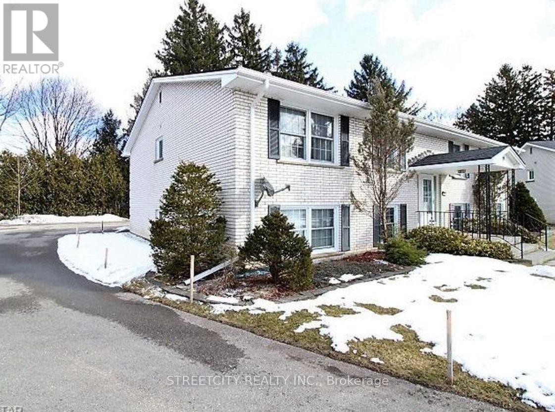 1 - 19 Johnson Place, St. Thomas, Ontario  N5P 2E9 - Photo 2 - X12648474