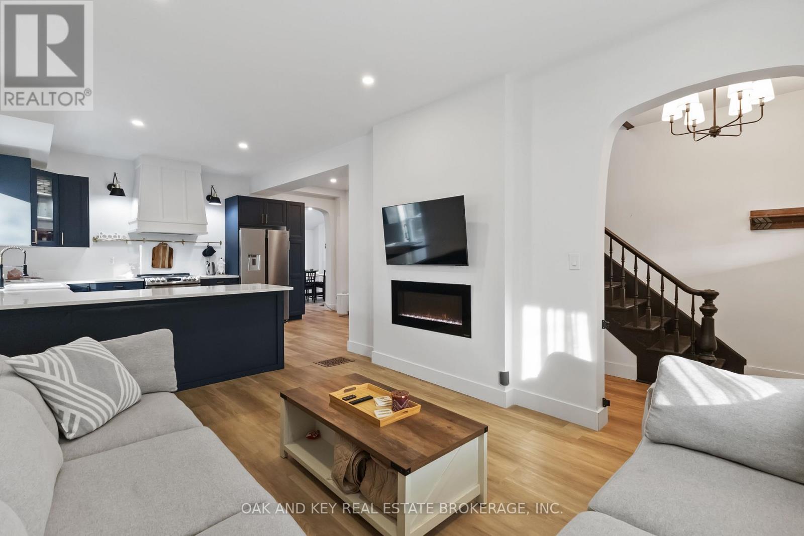 181 Wellington Street, St. Thomas, Ontario  N5R 2S3 - Photo 13 - X12648492