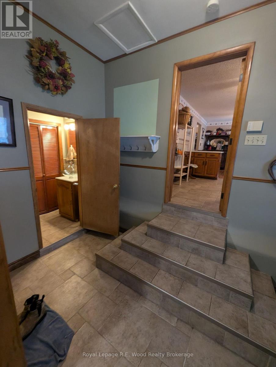 1925 1st Concession Road, Norfolk, Ontario  N4B 2W4 - Photo 19 - X12633942