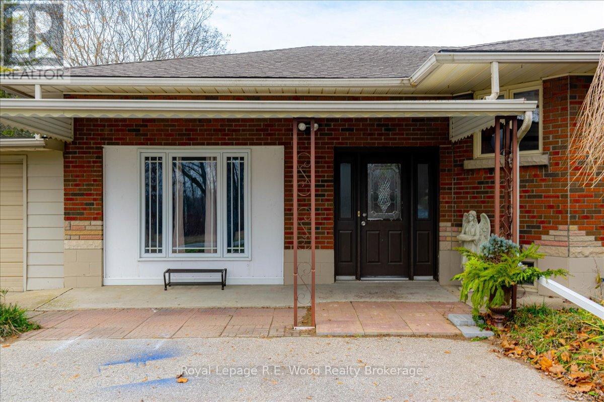 1925 1st Concession Road, Norfolk, Ontario  N4B 2W4 - Photo 4 - X12633942