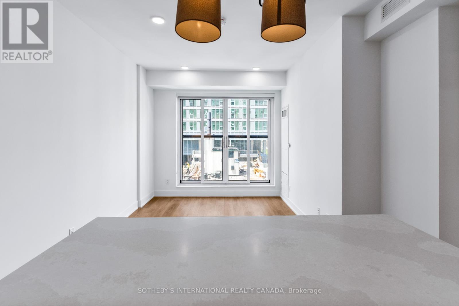 308 - 200 Redpath Avenue, Toronto, Ontario  M4P 0E6 - Photo 6 - C12641102