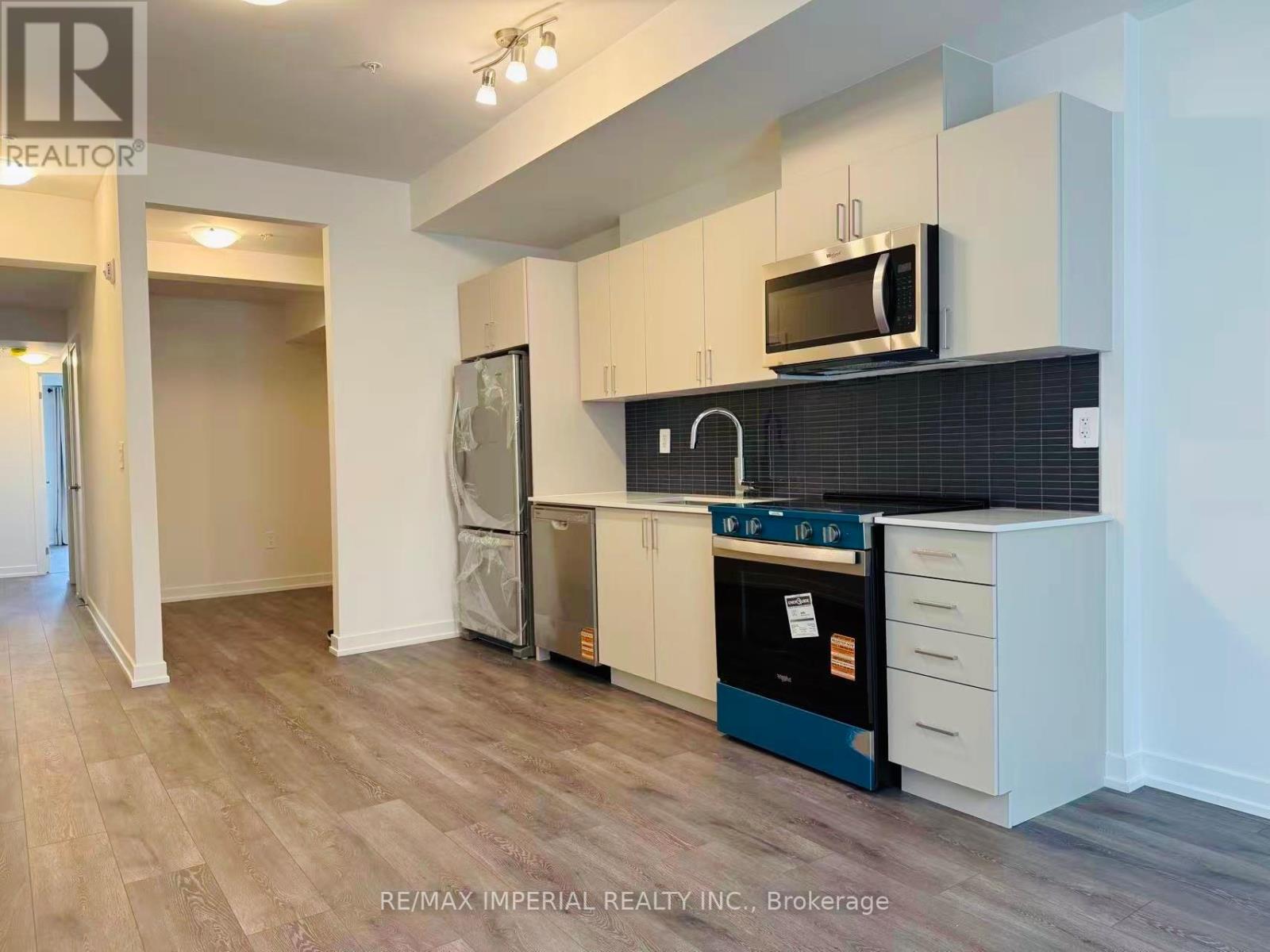 209 - 1670 Victoria Park Avenue, Toronto, Ontario  M1R 0G8 - Photo 2 - C12644290