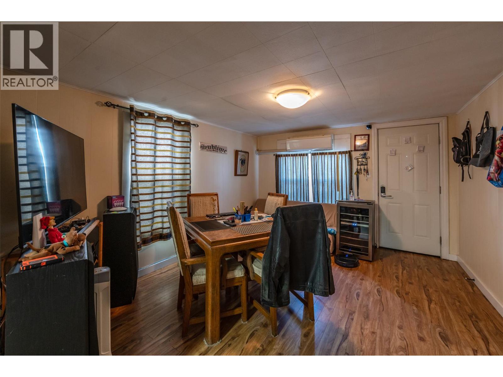 463 Heales Avenue, Penticton, British Columbia  V2A 1G5 - Photo 2 - 10371517