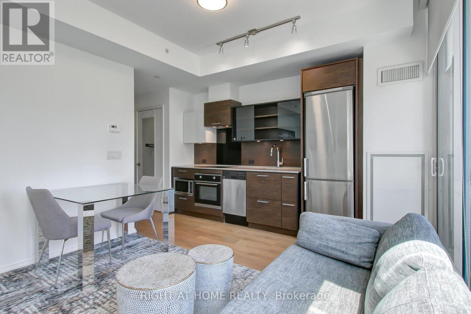 703 - 75 St Nicholas Street, Toronto, Ontario  M4Y 0A5 - Photo 10 - C12648402