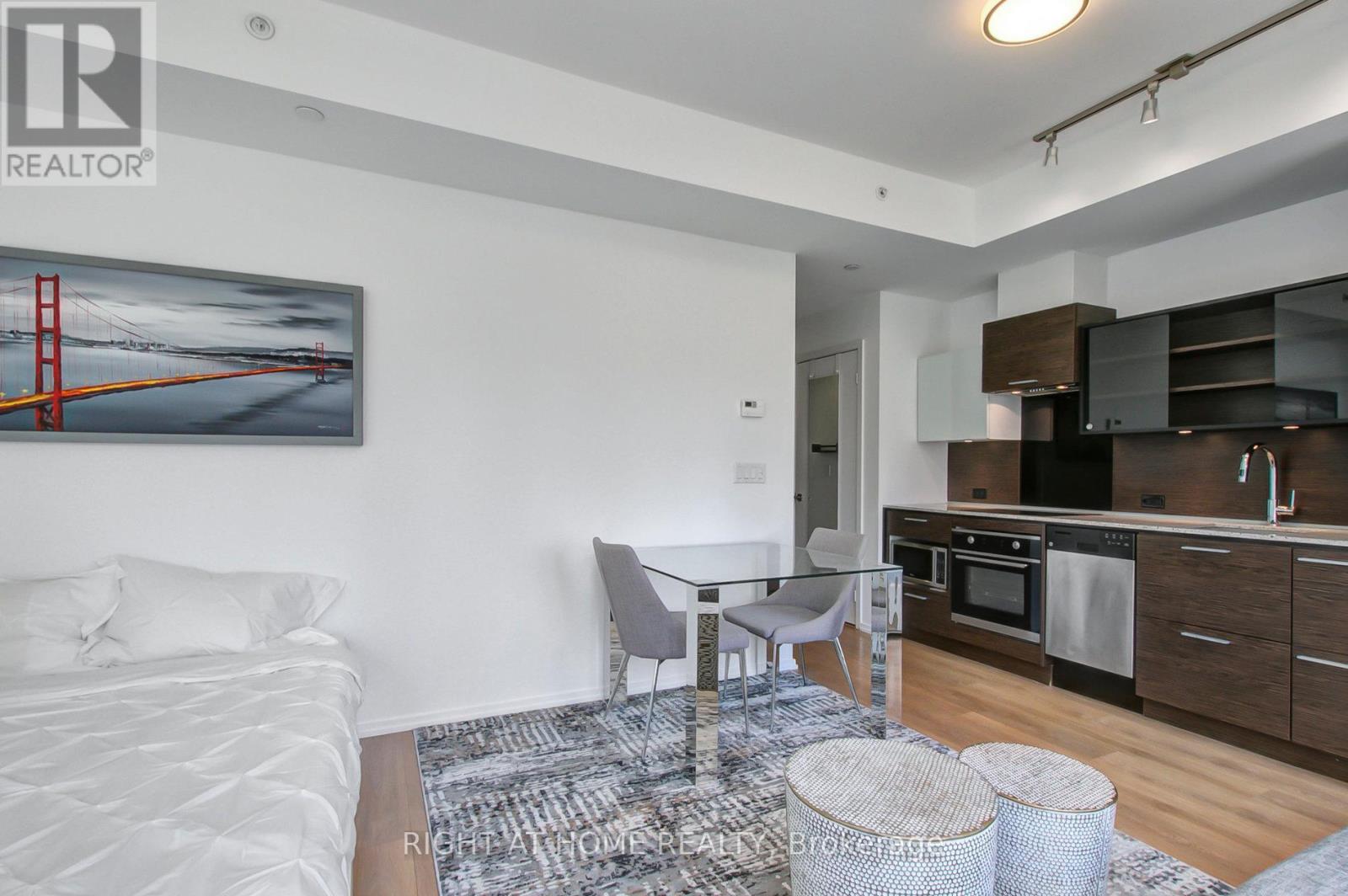 703 - 75 St Nicholas Street, Toronto, Ontario  M4Y 0A5 - Photo 11 - C12648402