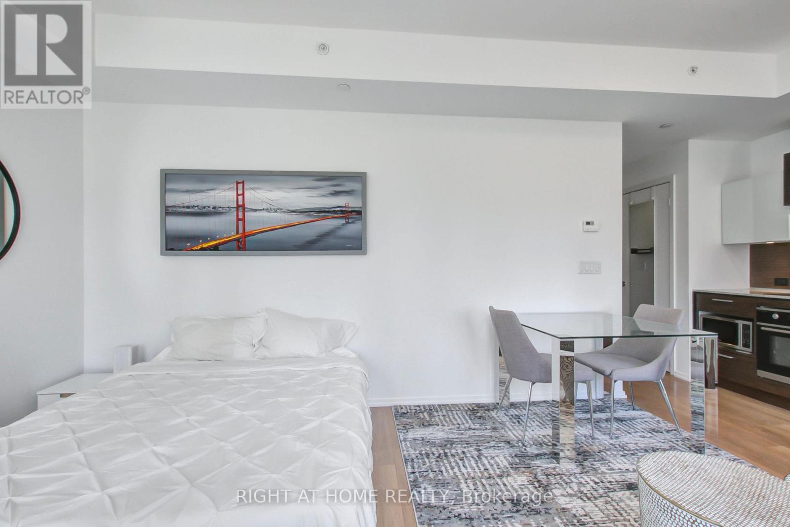 703 - 75 St Nicholas Street, Toronto, Ontario  M4Y 0A5 - Photo 12 - C12648402