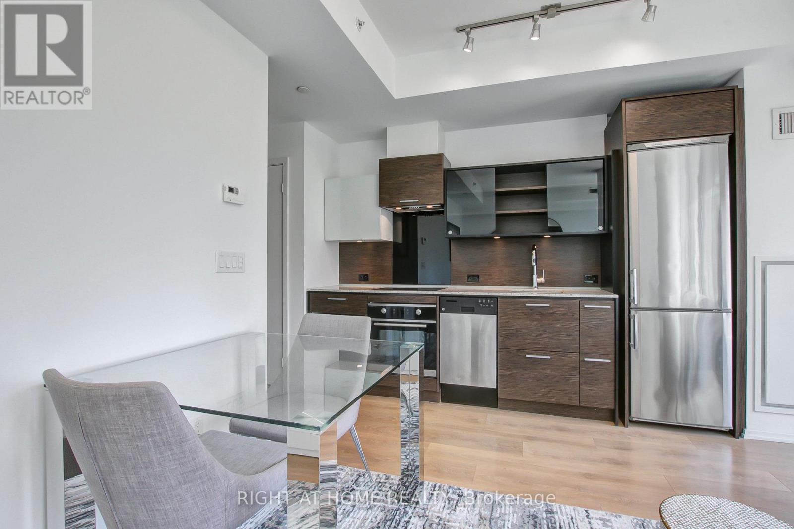 703 - 75 St Nicholas Street, Toronto, Ontario  M4Y 0A5 - Photo 13 - C12648402